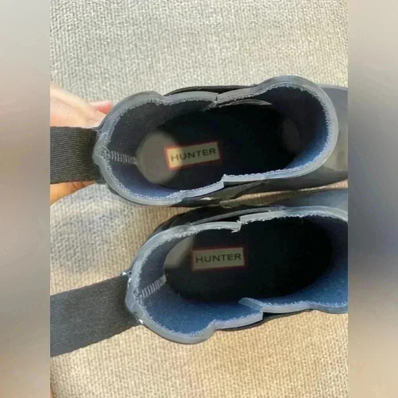 HUNTER • CHELSEA Refined Quilted Gloss Boots Slate Grey $185 size 5 - Picture 5 of 7